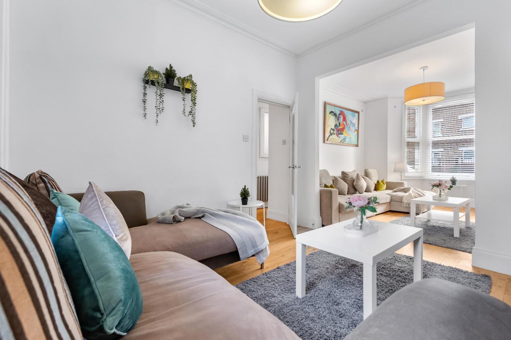 Luxury 4-Bedroom Modern Flat In Central London Steps From Station, Sleeps 9 In Style! Zewnętrze zdjęcie