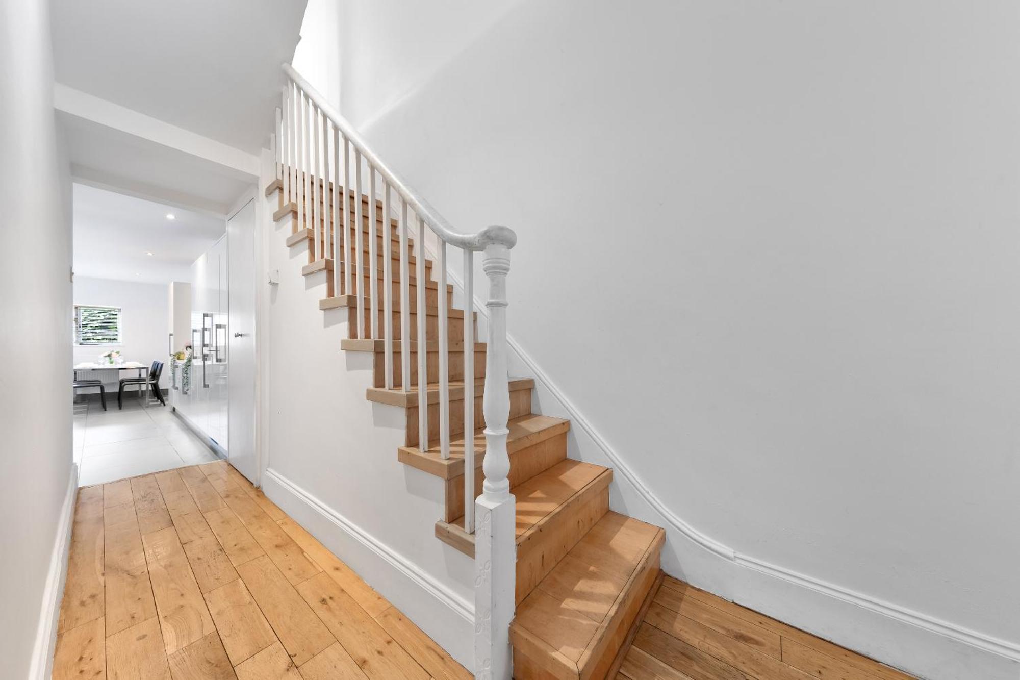 Luxury 4-Bedroom Modern Flat In Central London Steps From Station, Sleeps 9 In Style! Zewnętrze zdjęcie