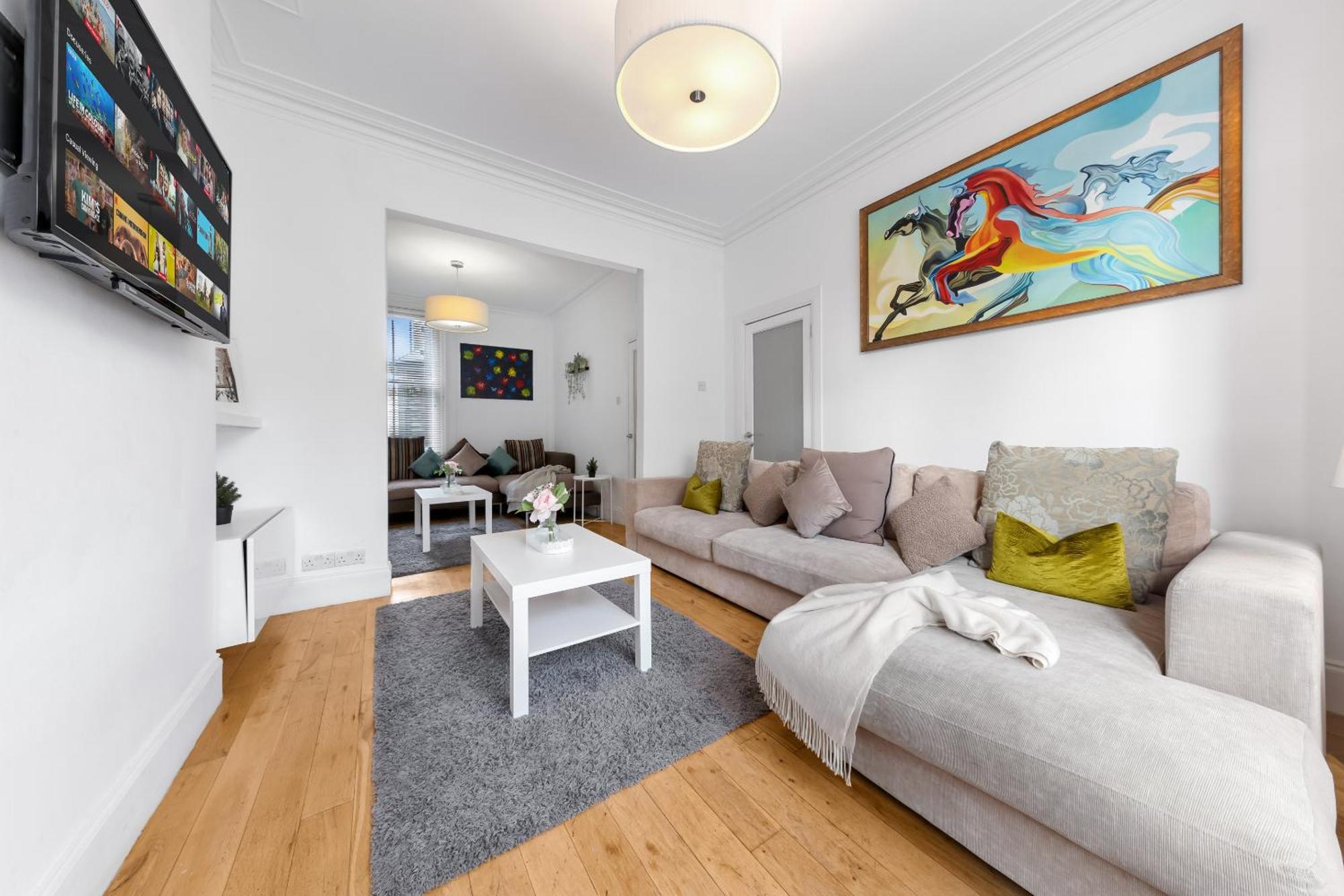 Luxury 4-Bedroom Modern Flat In Central London Steps From Station, Sleeps 9 In Style! Zewnętrze zdjęcie