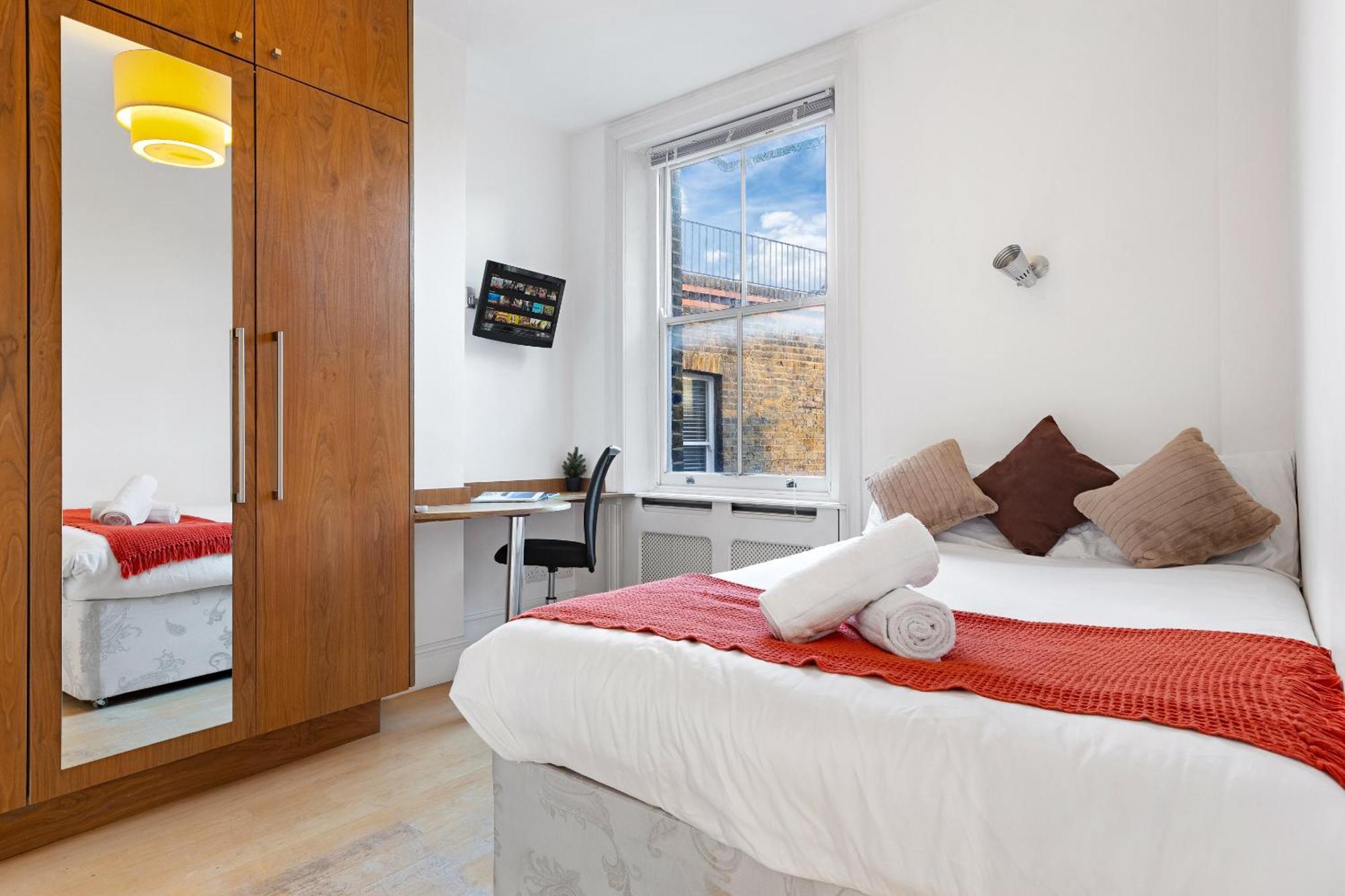 Luxury 4-Bedroom Modern Flat In Central London Steps From Station, Sleeps 9 In Style! Zewnętrze zdjęcie